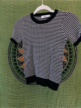 Zara Black & White Patterned Short-Sleeve Crewneck Sweater